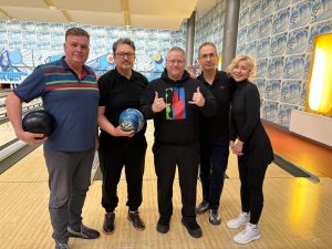 Joe Slowinski nometnes dalībnieki