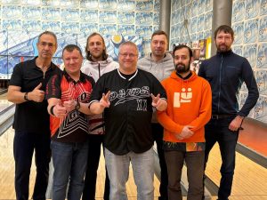 Joe Slowinski nometnes dalībnieki