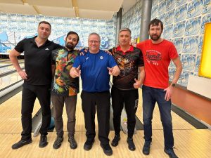 Joe Slowinski nometnes dalībnieki