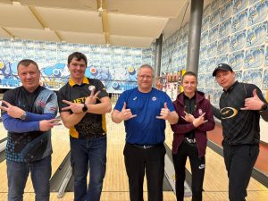 Joe Slowinski nometnes dalībnieki