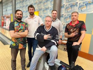 Joe Slowinski nometnes dalībnieki