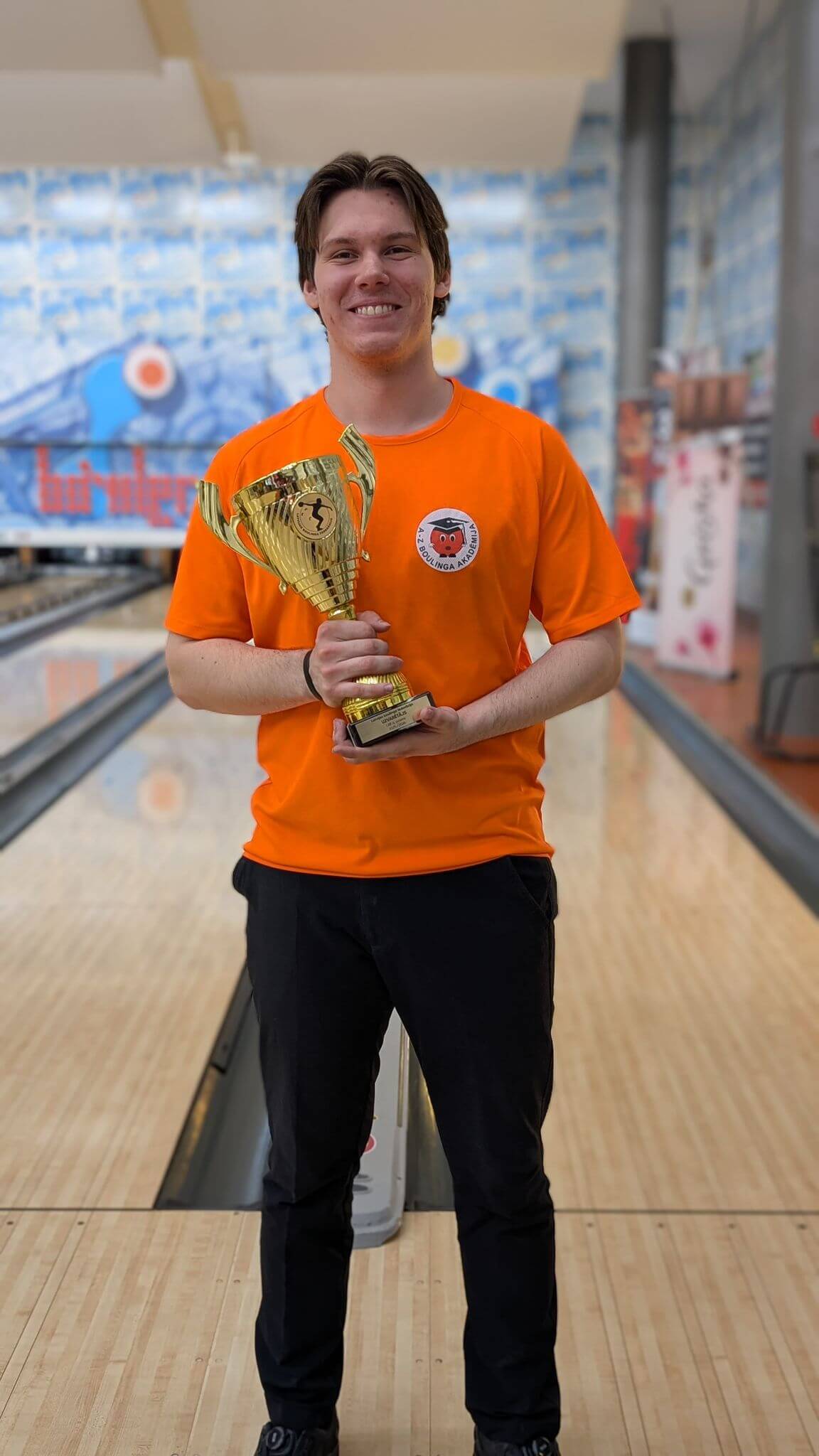 Uzvarētājs - Jurijs Bokums